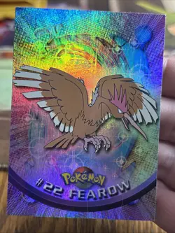 1999 Topps Pokemon TV #22 Fearow Rainbow Foil Blue Logo B - Image 1