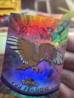 1999 Topps Pokemon TV #22 Fearow Rainbow Foil Blue Logo B - Image 3
