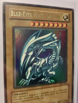Yu-Gi-Oh! Blue-Eyes White Dragon Ultra Rare Holo SDK-001 Kaiba Lightly Played - Image 4