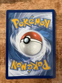 Pokemony TCG Pikachu 065/202 Sword & Shield Base Reverse Holo Card Near Mint - Image 2