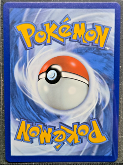 2020 Pokemon TCG Rayquaza 138/185 Amazing Rare Vivid Voltage NM - Image 2
