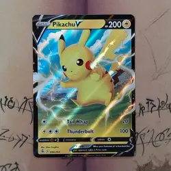 Pikachu V 086/264 Swsh08 Fusion Strike Holo NM Pokemon Card English - Image 1