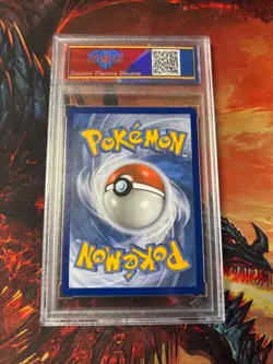 DSG Gem Mint 10 Pokemon TCG Umbreon Celebrations 17/17 Series 5 Holo - Image 2