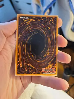 Yugioh Elemental HERO Stratos BLC1-EN022 1st Ultra Rare (Silver) (Alternate Art) - Image 2