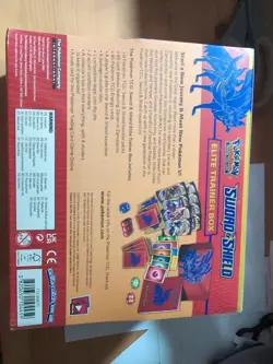 Pokemon TCG Sealed Sword and Shield Base Set ETB Elite Trainer Box Zacian - Image 3