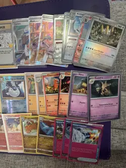 31 POKEMON CARD LOT WITH GRADED CARD EVOLUTIONS REVERSES, FULL ART, ILLUSTRATION - Image 3