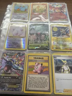 Pokemon collection TCG Lot 99 Cards-mix of vintage, Trainer, EX, holo, V, etc. - Image 1