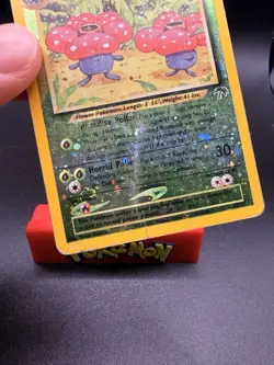Vileplume Reverse Holo 17/18 (Southern Islands) Wotc Pokemon Card - HP-c Swirl - Image 2