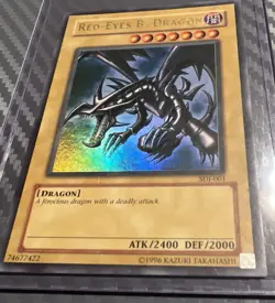 Yu-Gi-Oh! RED EYES BLACK DRAGON HOLO SDJ-001! GREAT CONDITION A - Image 1