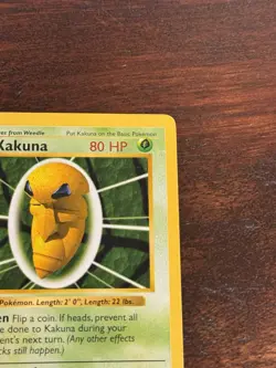 Pokemon TCG Kakuna 33/102 1st Edition Base Set Shadowless - Image 3