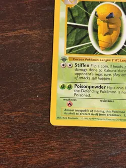 Pokemon TCG Kakuna 33/102 1st Edition Base Set Shadowless - Image 5