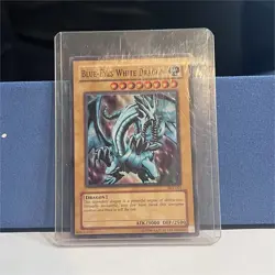 Konami Blue-Eyes White Dragon SKE-001 Super Rare Unlimited Kaiba Evolution - Image 1