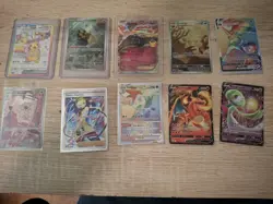 10 Pokemon Card Lot Pikachu, Charizard, Gardevoir, Omanyte, Lileep - Image 1