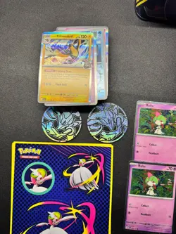 Pokemon TCG 2025 Chest Tin Lunchbox LUCARIO MAWILE LATIOS EMPTY promos x2 & holo - Image 5