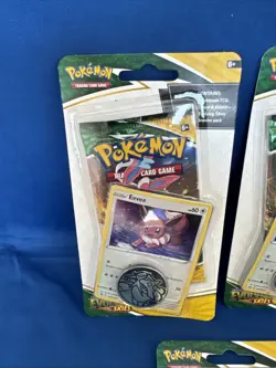 Pokemon TCG Evolving Skies Checklane Blister Pack with Eevee Promo SEALED Lot - Image 2