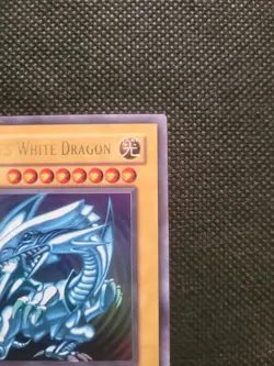 Blue-Eyes White Dragon SDK-001 Starter Deck: Kaiba LP Excellent Condition - Image 3