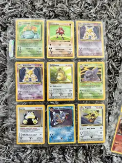 Binder Full 117 Pokemon Cards WOTC Vintage HOLO/ Rev Collection Lot Charizard - Image 2