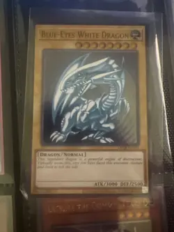 Blue-Eyes White Dragon OP28-EN001 OTS Tournament Pack 28 Unlimited - Image 1