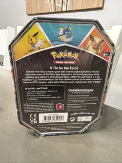 Pokemon TCG: Eevee Evolutions Tin - Flareon V - New & Sealed 4x Booster Packs - Image 2