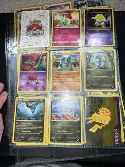 Pokemon Card Collection Lot Binder Vintage Charizard Full Arts Dragonite Holo - Image 5