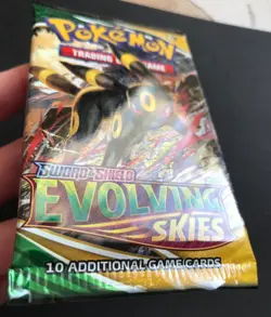 Evolving Skies Pokemon Cards TCG Booster Pack 2021 Umbreon Artwork NEW - Image 5