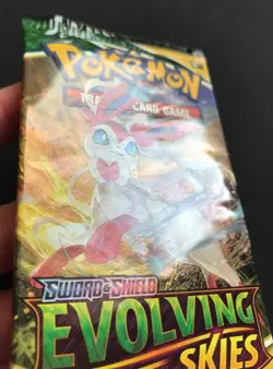 Evolving Skies Pokemon Cards TCG Booster Pack 2021 Sylveon Artwork SEALED NEW - Image 5