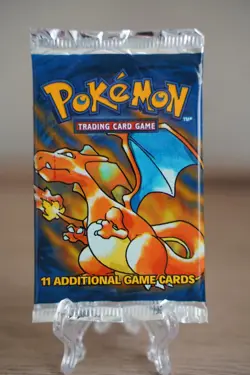 Pokemon TCG Base Set Unlimited Booster Pack Charizard Art WOTC Sealed - Image 1