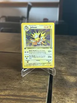 1999 Pokemon TCG Jolteon Jungle Holo 1st Edition Rare Card 4/64 WOTC - Image 1