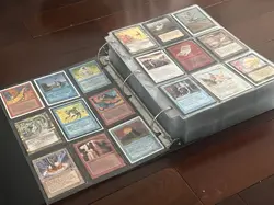 Huge Old Vintage Magic Gathering 1062 Cards Collection Binder Alpha Mtg Lot - Image 1