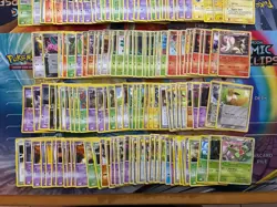 Vintage Pokemon Card Lot Giratina Ninetales Eevee Fire 200+ - Image 3