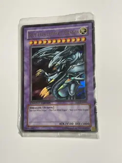 Yugioh! Blue-Eyes Ultimate Dragon JMP-EN005 In Original Wrapper TCG 1996 - Image 2
