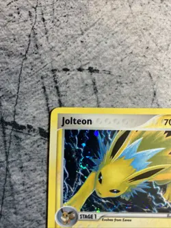 Pokemon TCG 2005 Jolteon Unseen Forces Holo Rare 8/115 - Image 2