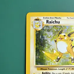 Pokemon Raichu Base Set 14/102 Vintage Holo Rare NM - Image 3