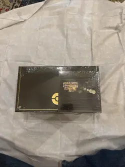 New Sealed Pokemon Sword & Shield Ultra Premium Collection Zacian Zamazenta - Image 2