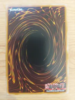 Blue-Eyes White Dragon - OP28-EN001 - Near Mint NM - Ultimate Rare - Unlimited - Image 2