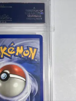 2003 Pokemon Skyridge Umbreon H30 Holo Card - PSA 10 Gem Mint Fart Swirl - Image 4