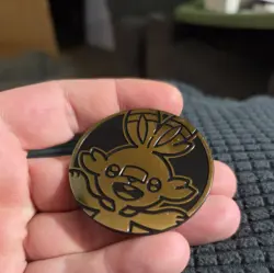 POKEMON SCORBUNNY GOLD HOLO JUMBO COIN - Image 5