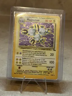 Pokemon Magneton Fossil Stage 1 80 HP Holo Rare 11/62 1999 English Card - Image 1