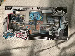 Pokemon Black & White Bolt Flare Heavy Hitters Premium Collection Box - Image 5