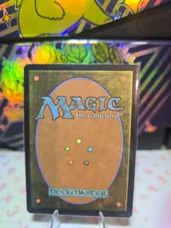 Vivien on the Hunt (Borderless) - Streets of New Capenna (SNC) - Image 2