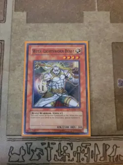 YUGIOH WULF LIGHTSWORN BEAST LODT-EN023 SUPER UNLIMITED ED NM 1996 - Image 1