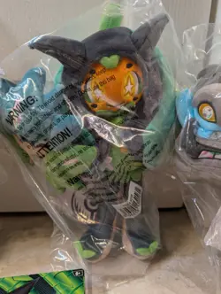 Pokemon Exclusive Ogerpon TCG & Plush Bundle Collector's Edition Box NEW/SEALED - Image 5