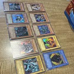 Yu-Gi-Oh! TCG Konami Card Lot Dark Magician Blue-Eyes Holo 10 - Image 1
