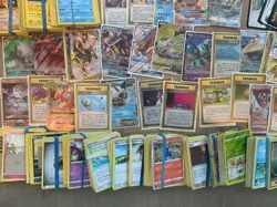 HUGE Pokemon Card LOT of 600+ Cards! FIRST EDITION JAPANESE CARDS!! WORTH 500+! - Image 2