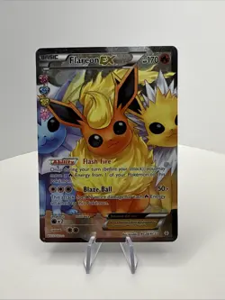 Flareon EX RC28/RC32 Generations Radiant Collection Pokemon Card TCG NM #RC28-32 - Image 1