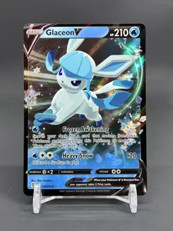 Glaceon V - 040/203 - Pokemon Evolving Skies Sword & Shield Ultra Rare Card NM - Image 1