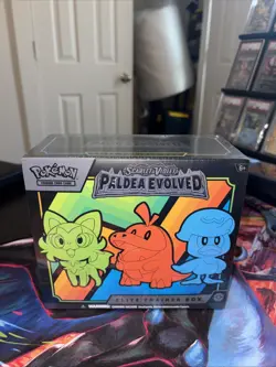 Nintendo Pokemon TCG Scarlet & Violet - Paldea Evolved ETB Sealed (small tear) 820650853661 - Image 2