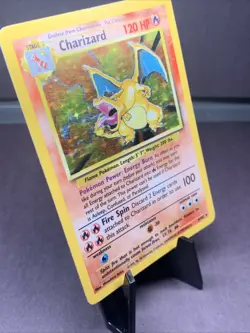 Pokemon TCG Charizard 4/102 Base Set 1999 Holo Rare WOTC Vintage - Image 2
