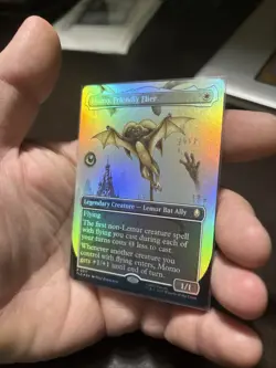 Momo, Friendly Flier (Borderless) Avatar: The Last Airbender Foil - Image 2