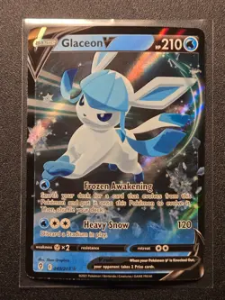Pokemon TCG - SWSH07: Evolving Skies Holo Glaceon V 040/203 - Image 1